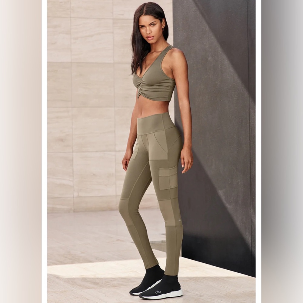 Alo High-Waist Cargo Legging XS Olive Branch NWOT